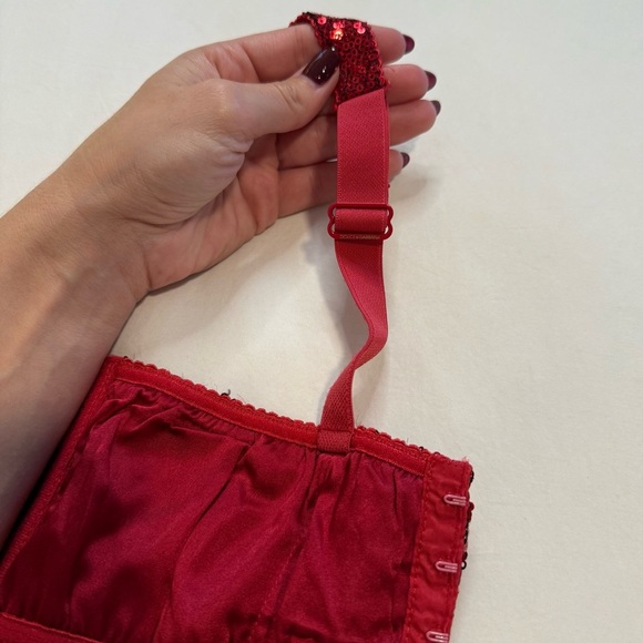 Dolce & Gabbana Red Sequin Balconette Bra - Picture 13 of 17